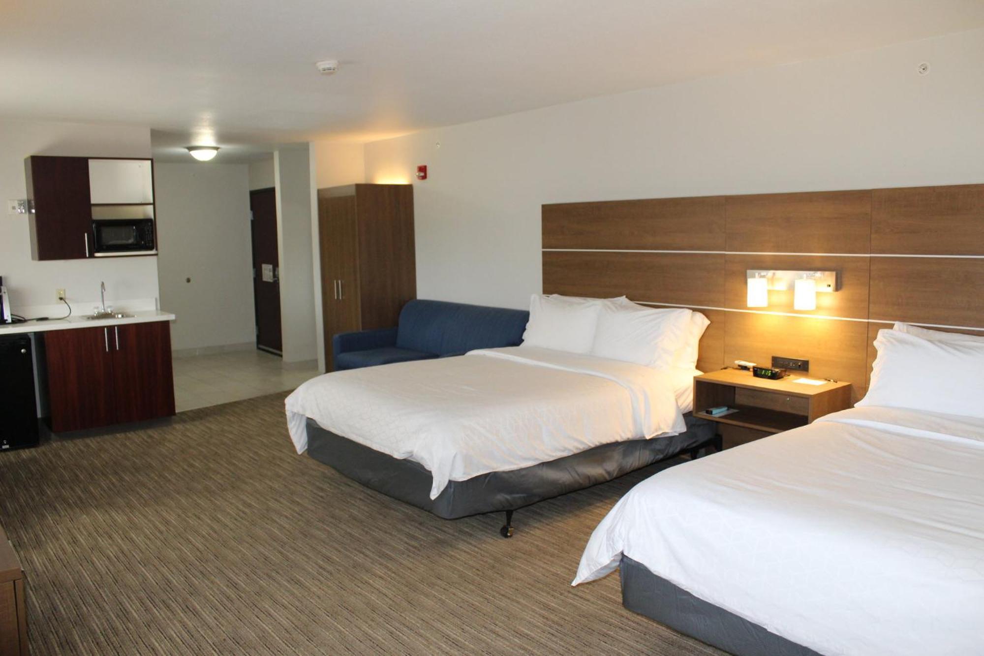 Holiday Express By Ihg